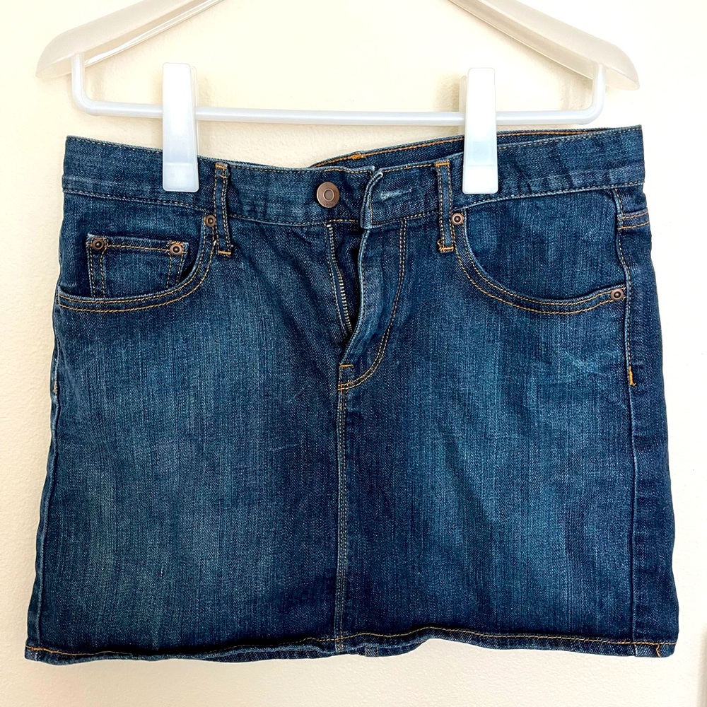 Gap 1969 Demin Skirt Size 27/4